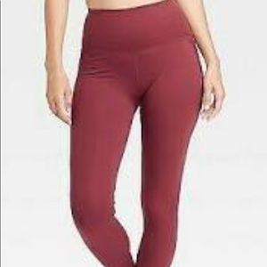 All In Motion Leggings XL